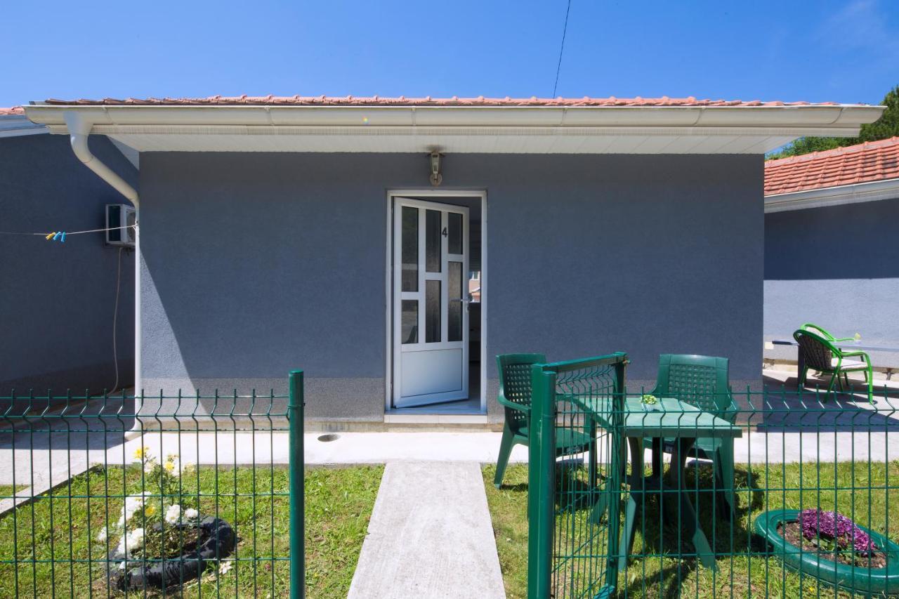 Studios Merdovic Budva Exteriör bild
