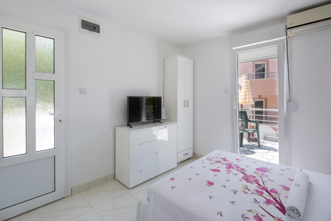 Studios Merdovic Budva Exteriör bild