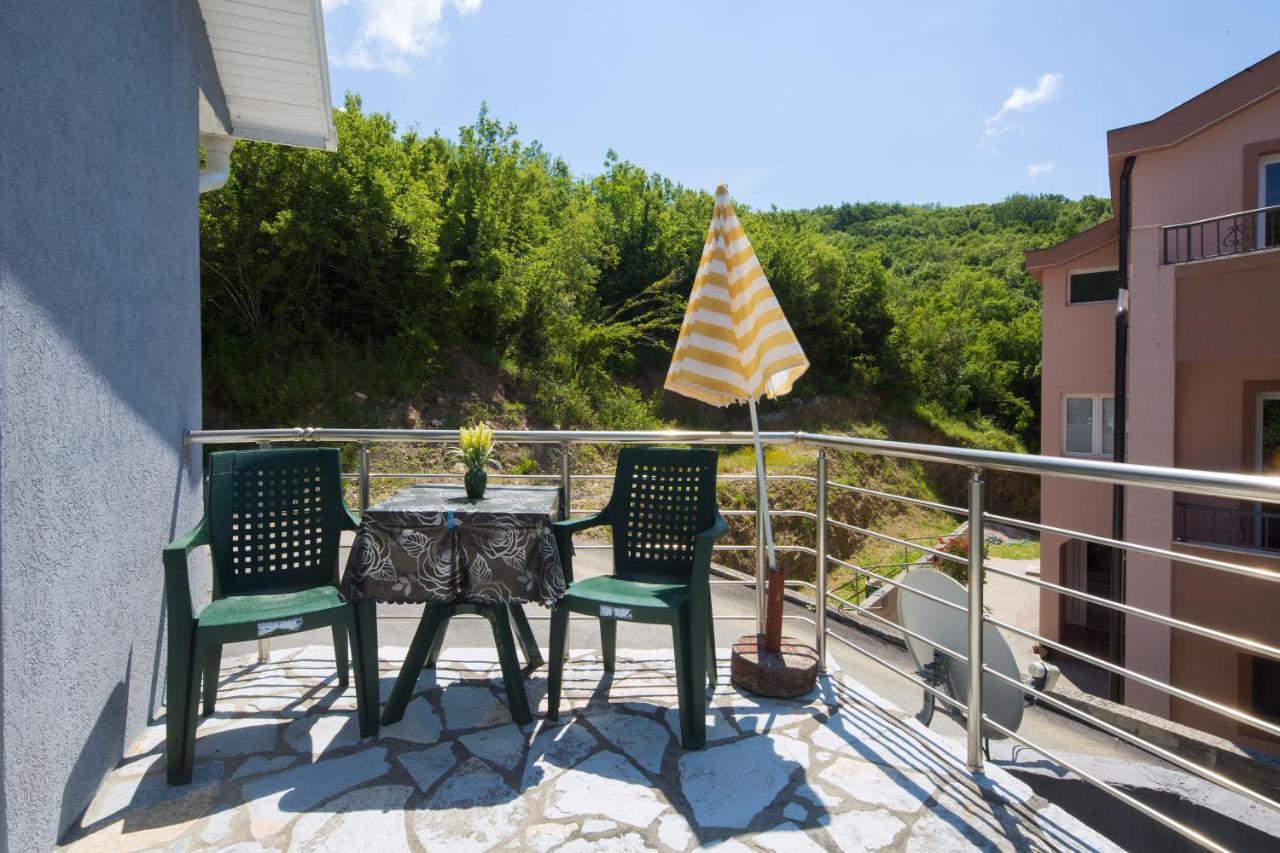 Studios Merdovic Budva Exteriör bild
