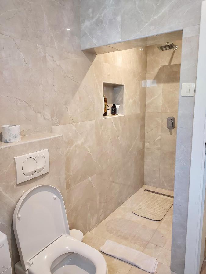 Studios Merdovic Budva Exteriör bild