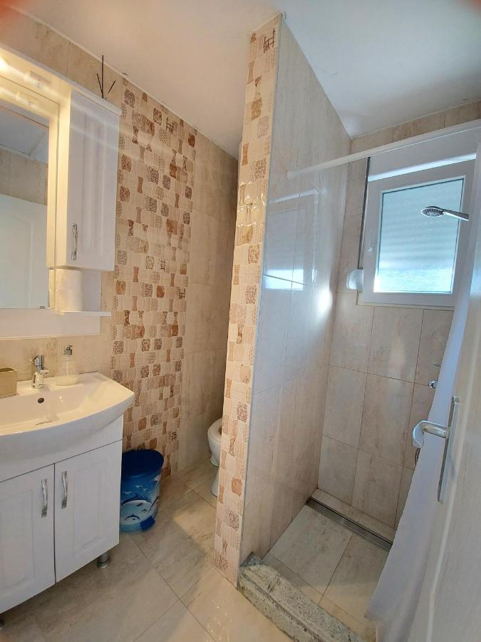 Studios Merdovic Budva Exteriör bild